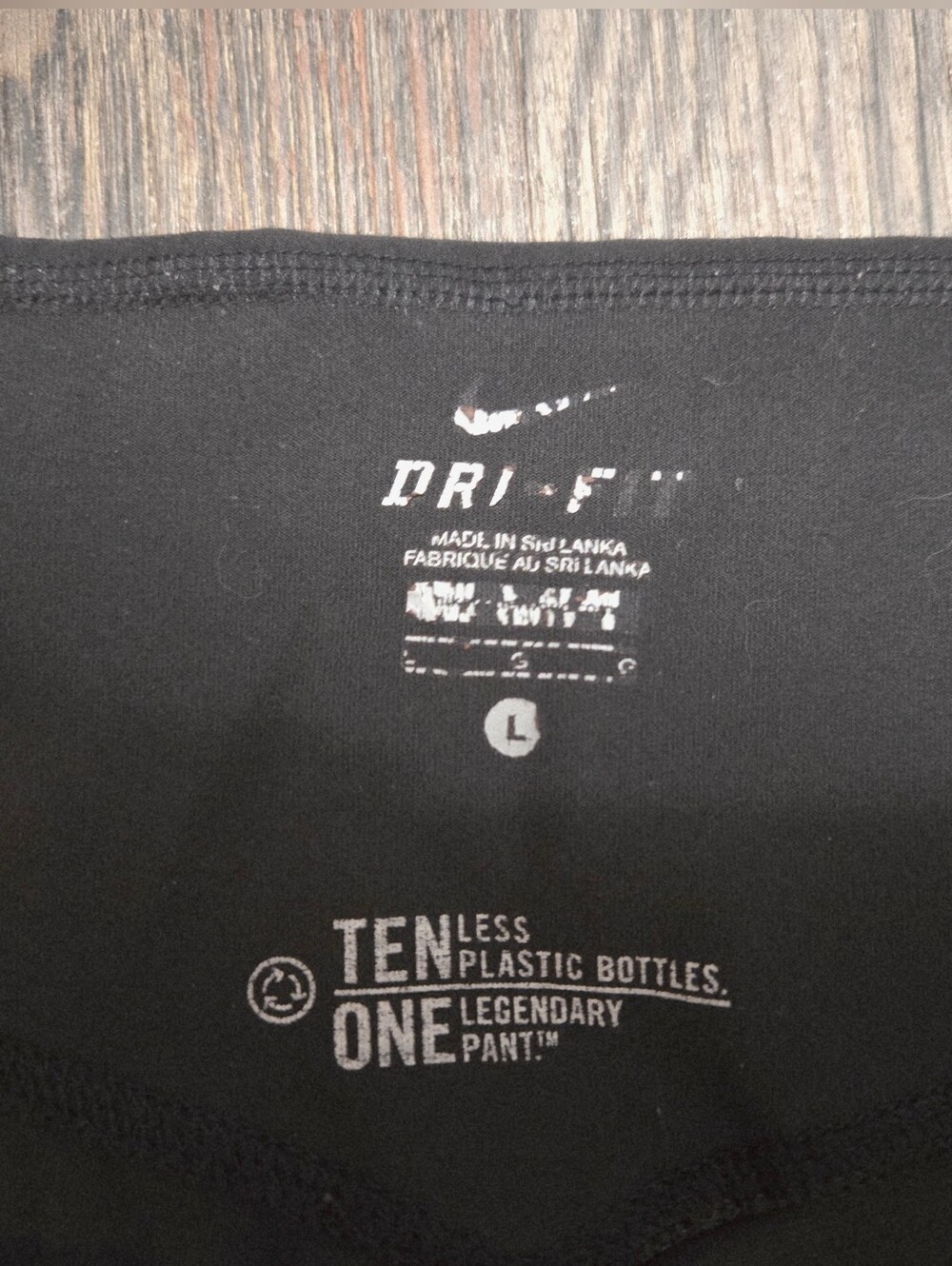 Nike. Black Wide-Leg Crop Yoga Pants - Picture 6 of 9